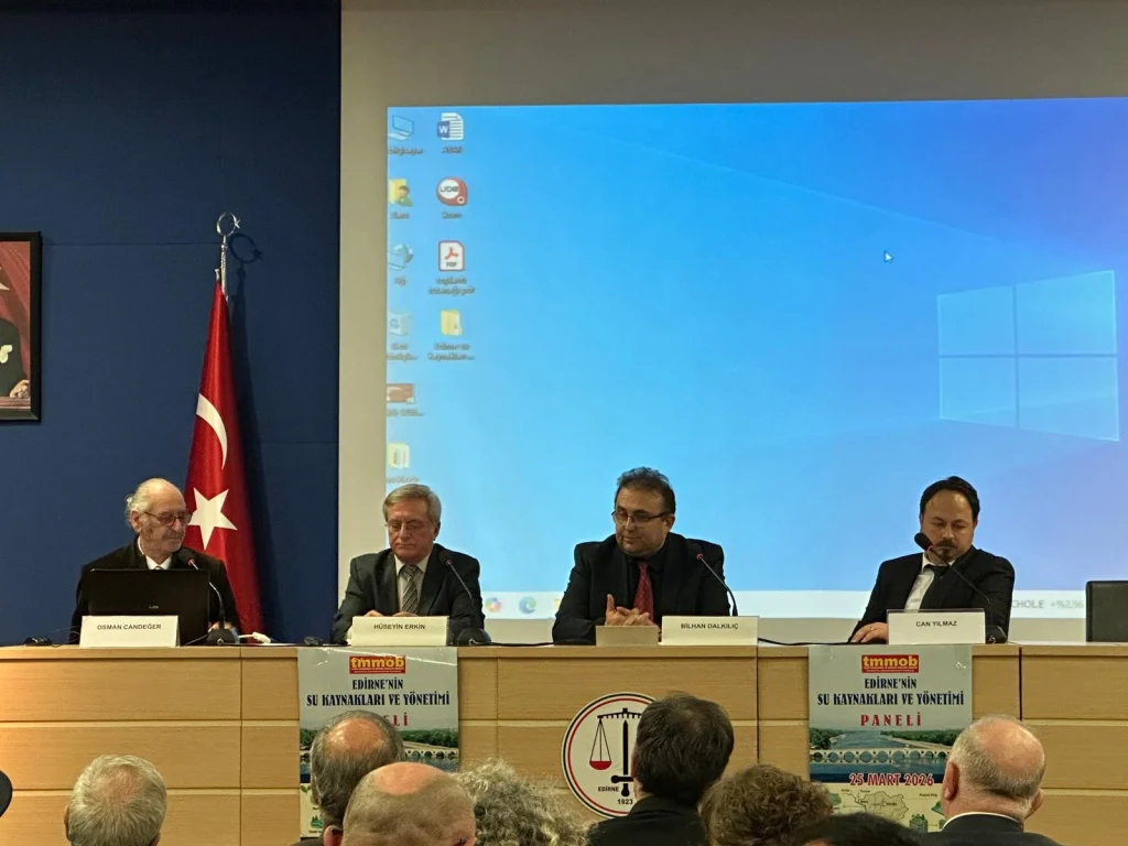 Türk Mühendis ve Mimarlar Odaları Birliği (TMMOB) Edirne İl Koordinasyon Kurulu (İKK), su krizine ve kaynakların yönetimine dikkat çekmek amacıyla “Edirne’nin Su Kaynakları ve Yönetimi” panelini düzenledi. 