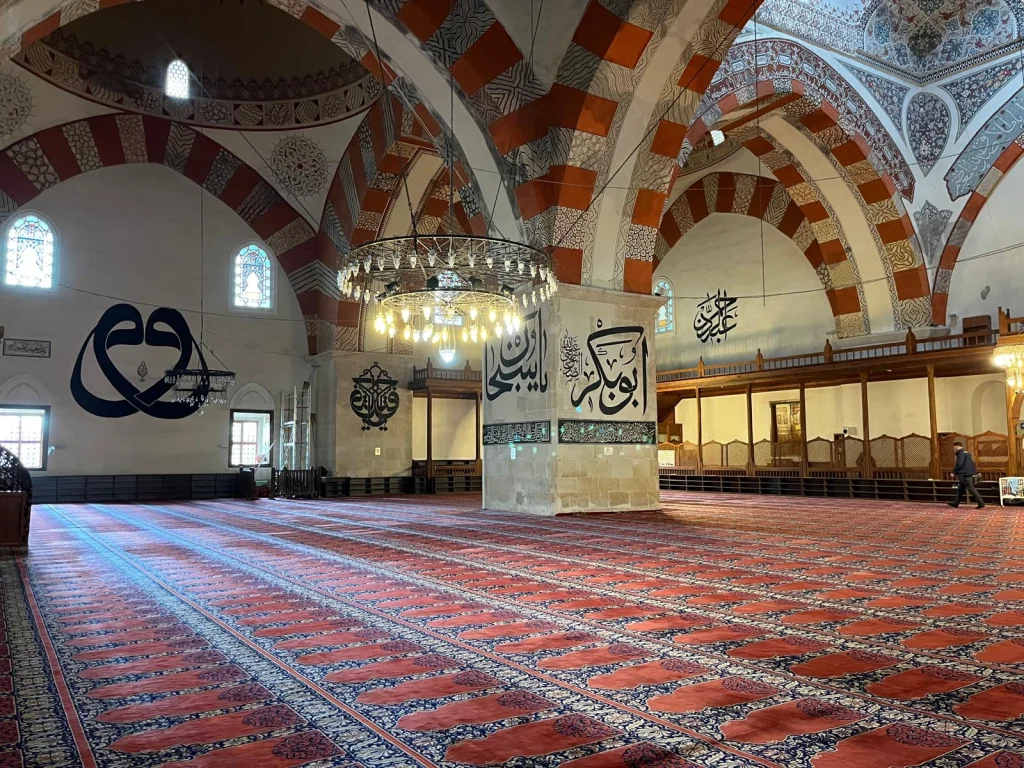 Edirne'nin manevi muhafızı: Eski Cami ve Osmanlı'nın 'Ulu' mirası