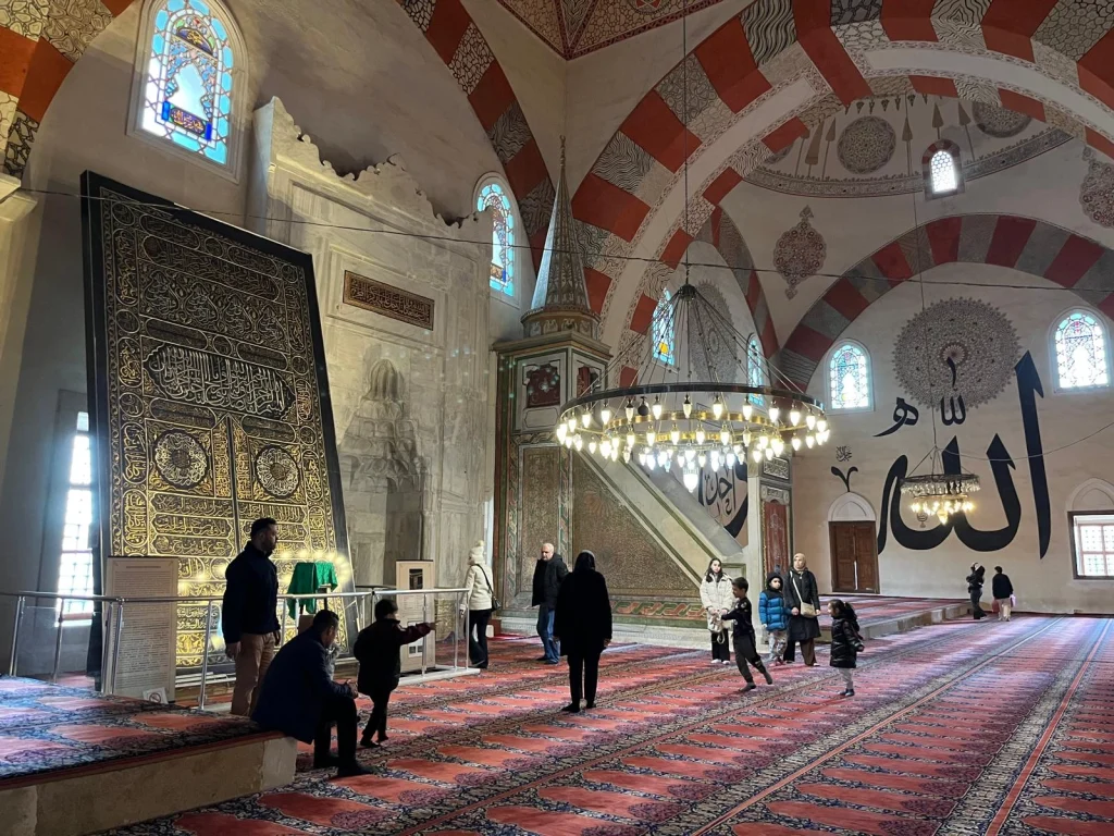 Edirne'nin manevi muhafızı: Eski Cami ve Osmanlı'nın 'Ulu' mirasıEdirne'nin manevi muhafızı: Eski Cami ve Osmanlı'nın 'Ulu' mirası