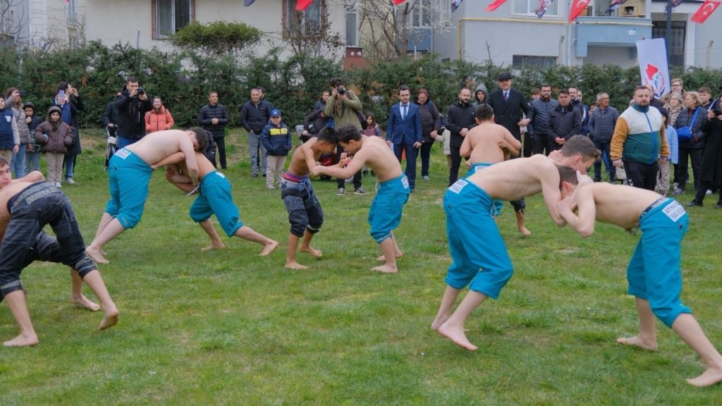 Kırklareli'nde kutlanıyor, Edirne'de neden yok?