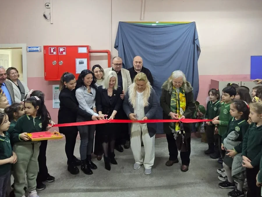 Yüksel Yeşil İlkokulu'nda vefa köşesi