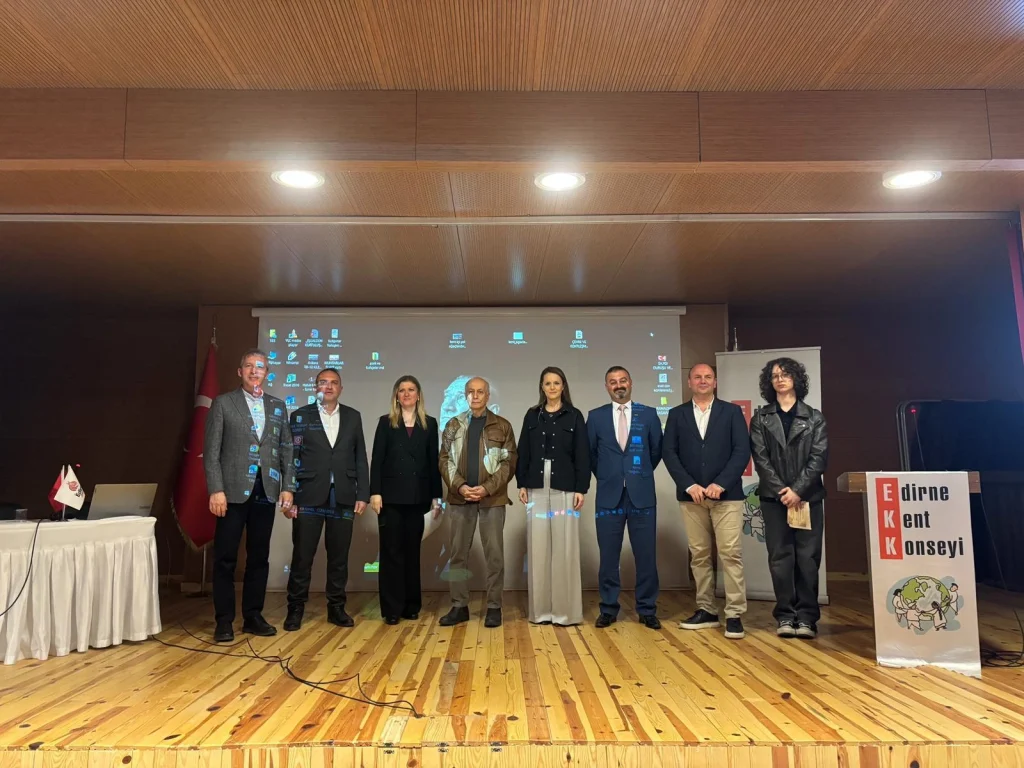 Belediyeden 'budama' savunması