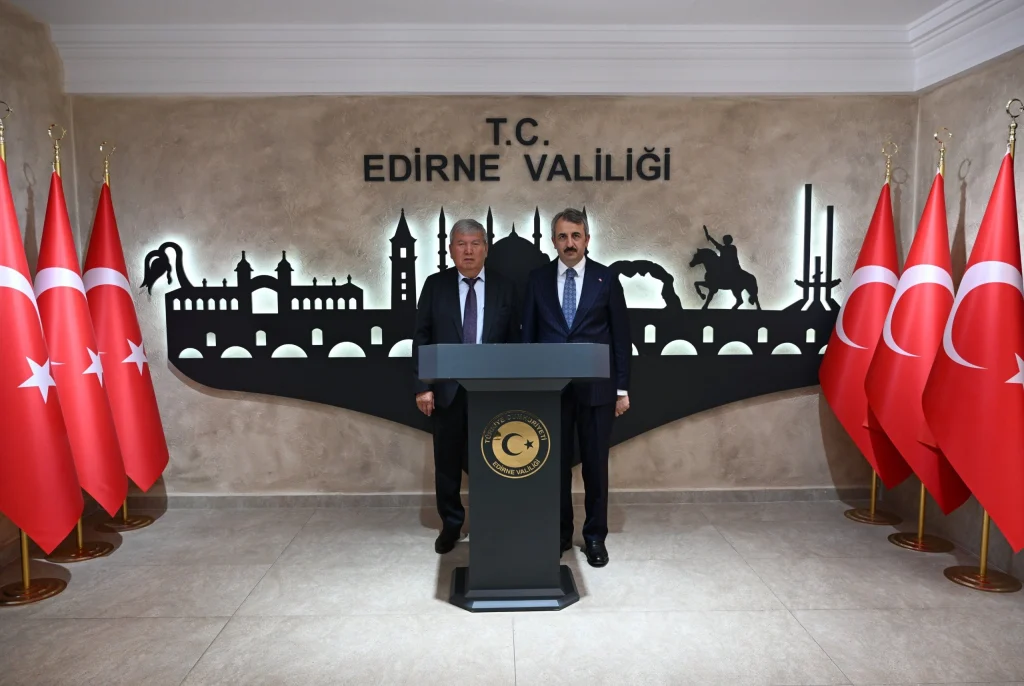 Kazakistan heyetinden Vali Sezer'e ziyaret