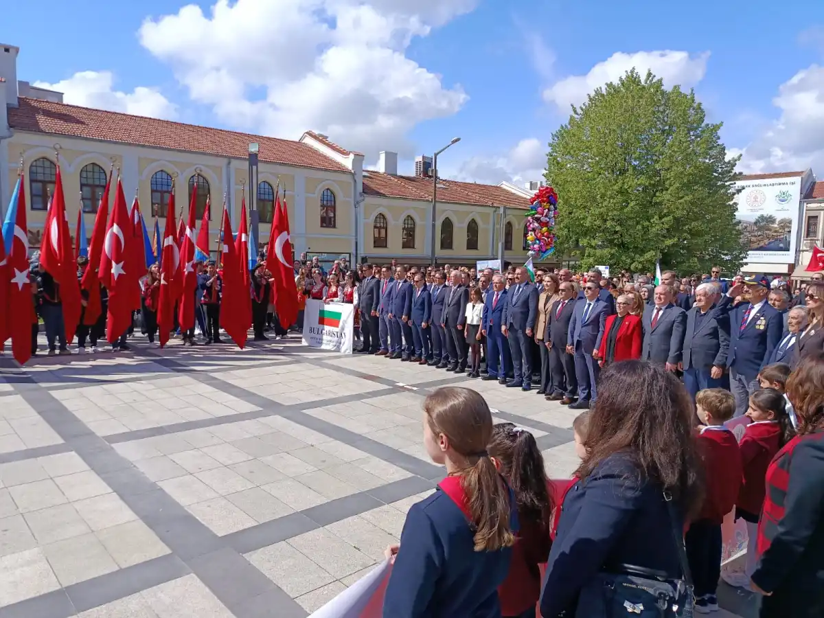 'Ebedi yurt, sonsuz güven'