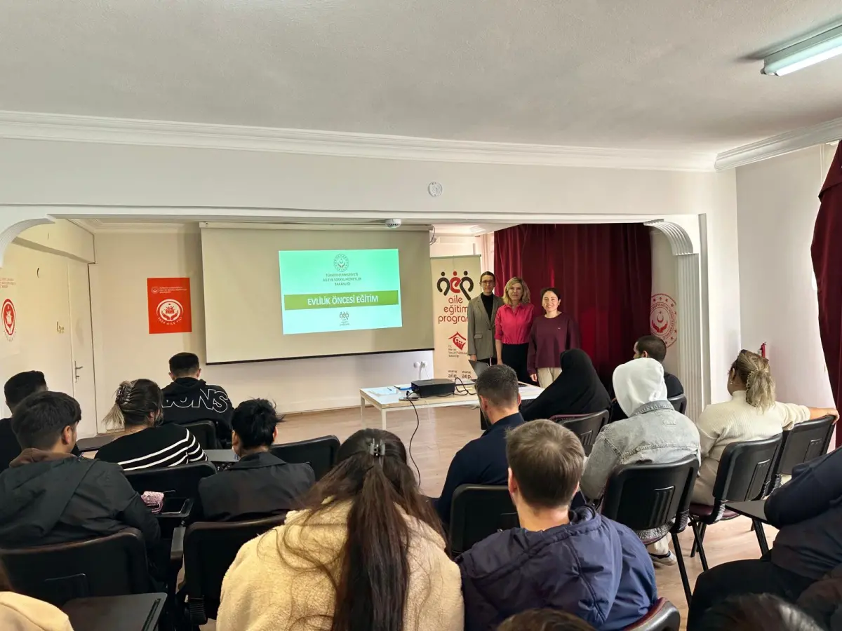 Edirne Aile Müdürlüğü’nden dört farklı eğitim programı