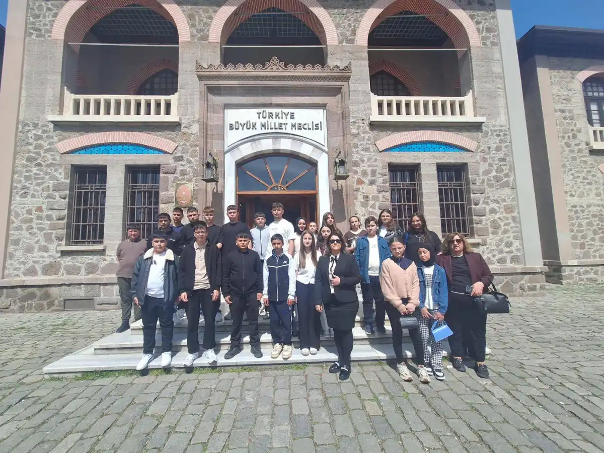 Lalapaşalı Öğrencilerden Ankara Çıkarması