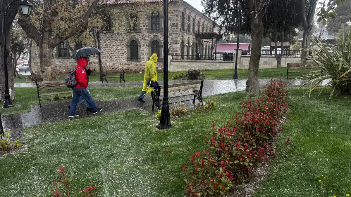 Sağanak sonrası sürpriz dolu