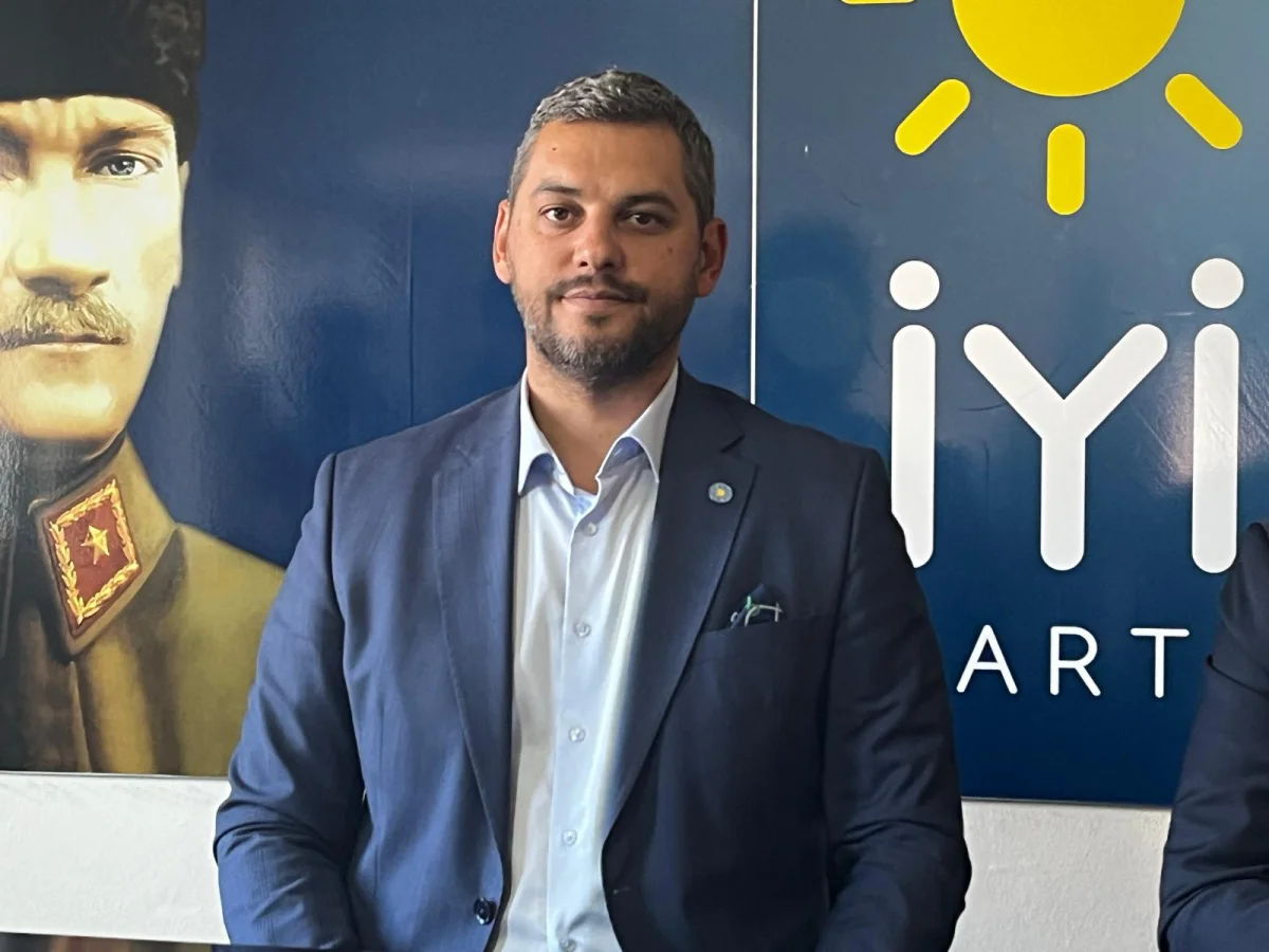 'Basın toplum vicdanının aynasıdır'