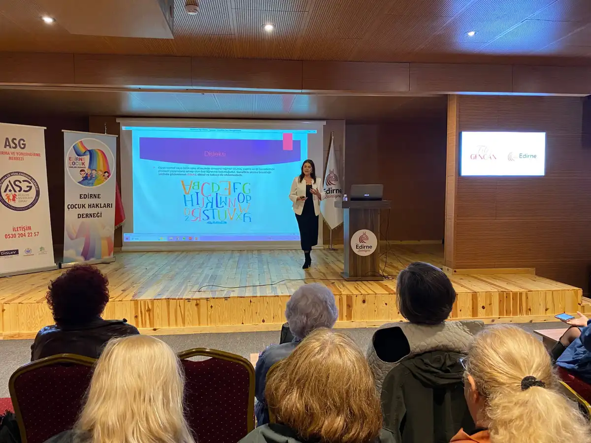 Çocuk gelişimine ışık tutan etkinlik: 'Zamanla düzelir demeyin'