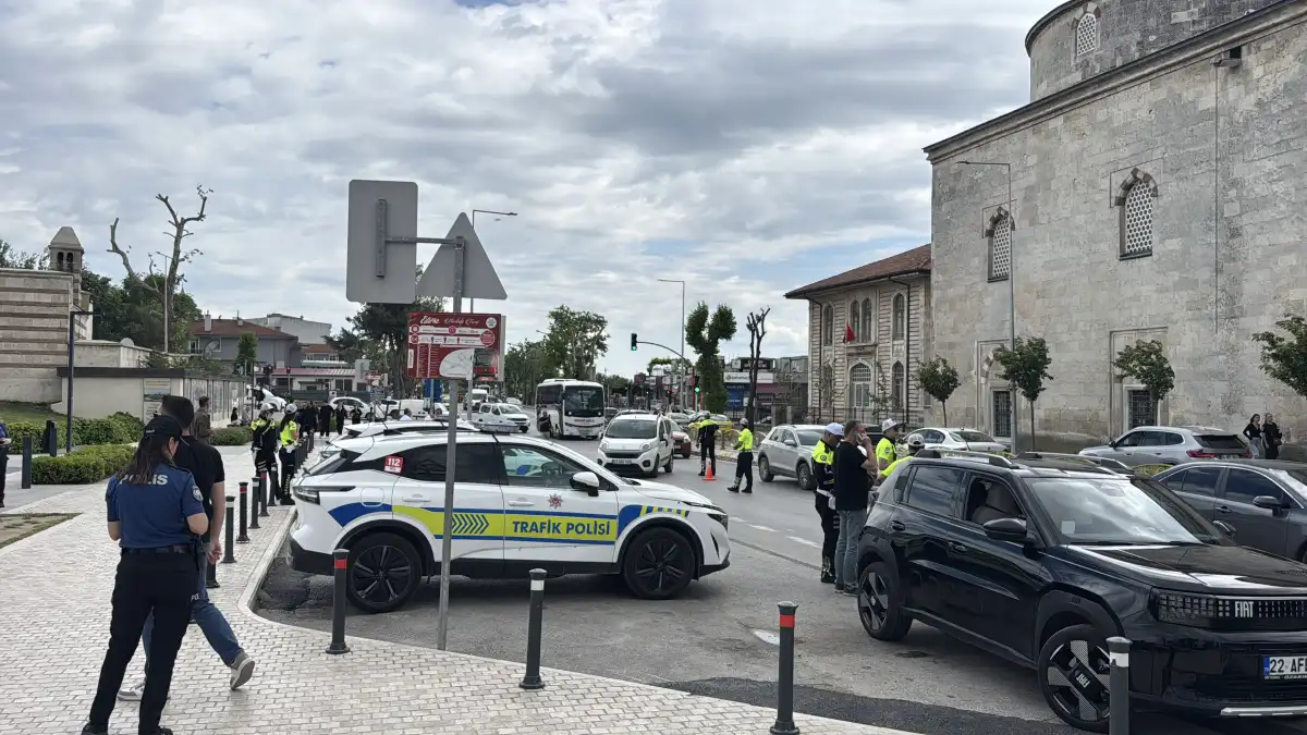Edirne'de dronla trafik denetimi gerçekleştirildi