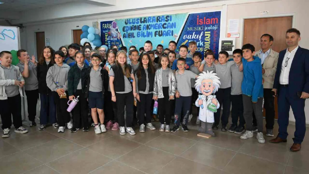 Edirne’de İmam Hatip Lisesinde TÜBİTAK Bilim Fuarı Düzenlendi
