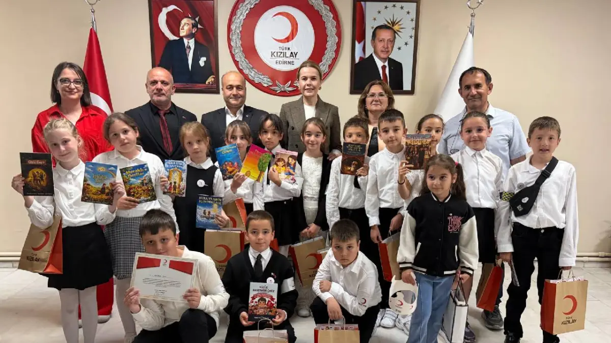 Edirne'de minik yazarlardan Gazze'ye anlamlı destek