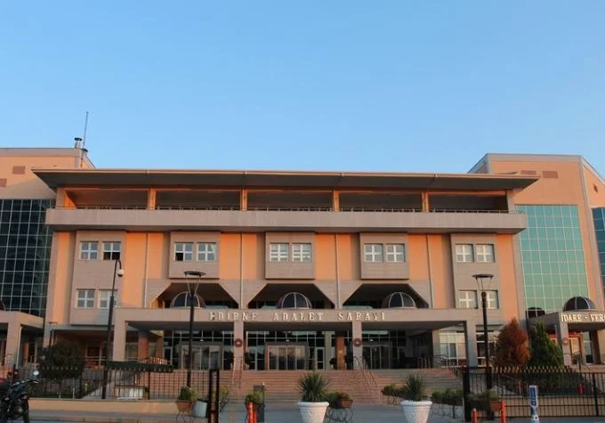 Edirne'de 'ruhsat rüşveti' davasında tahliye kararı