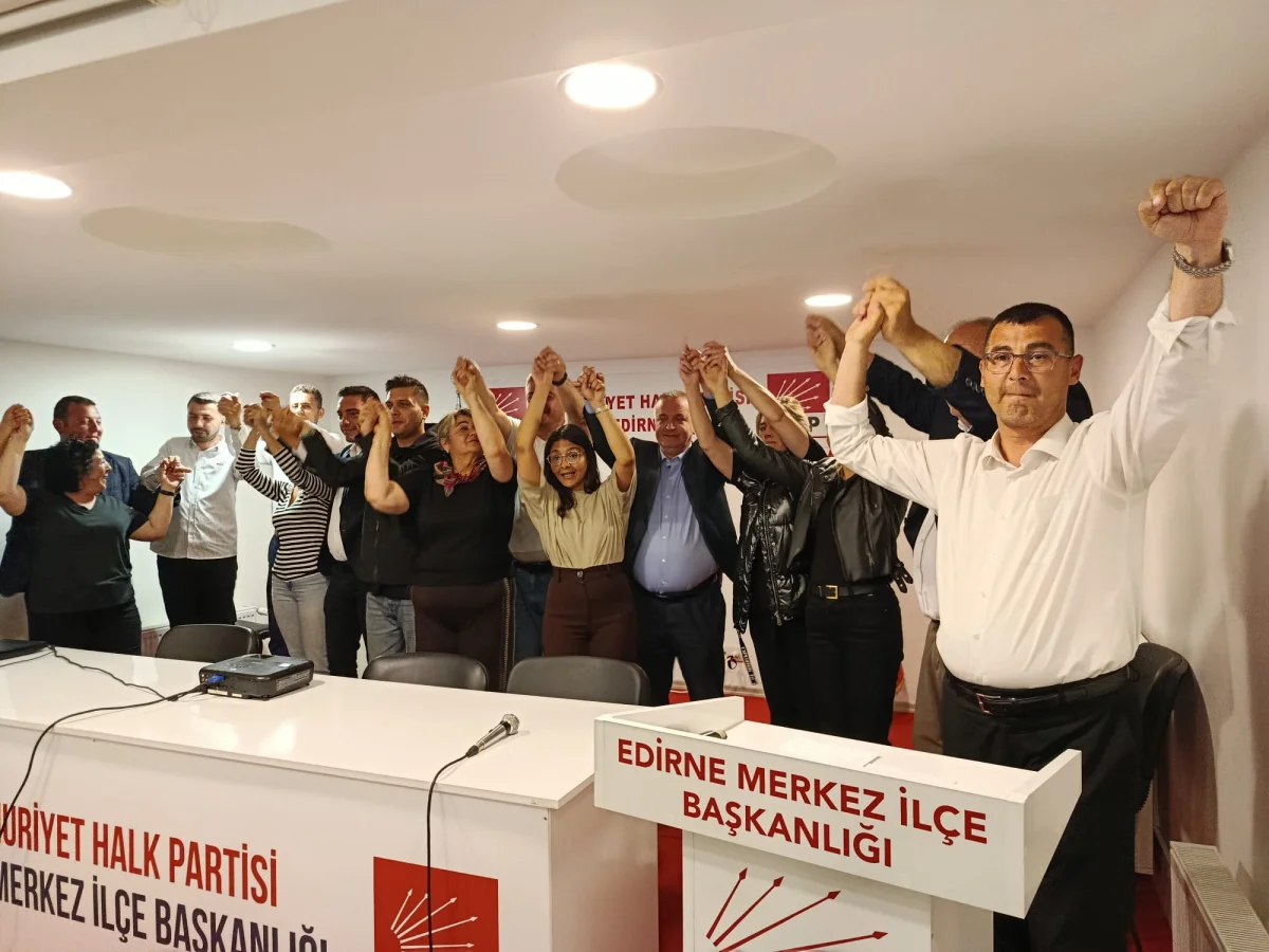 'Görevden alınsak bile mücadeleye sokakta devam ederiz'