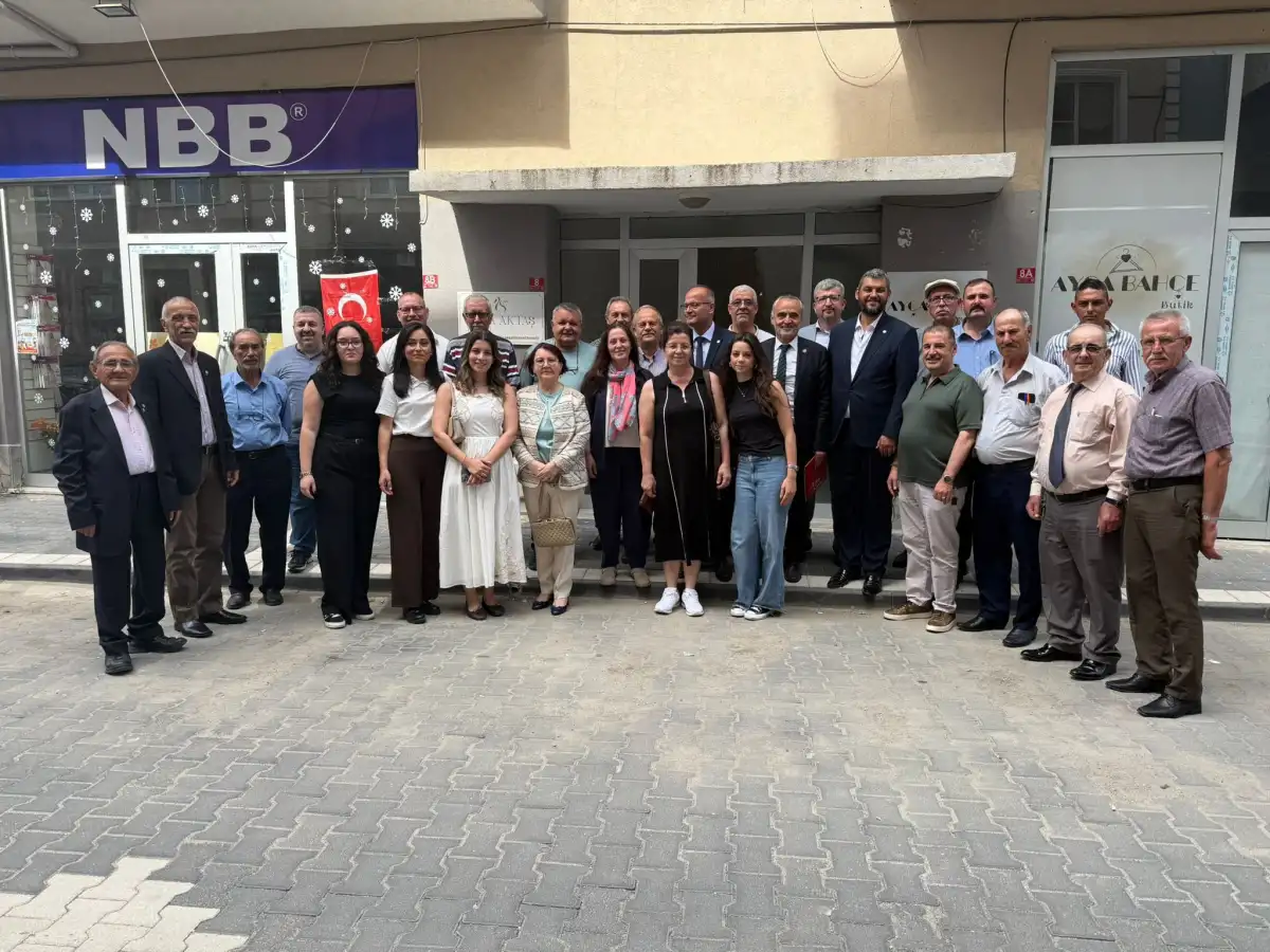 İYİ Parti'de bayramlaşma töreni