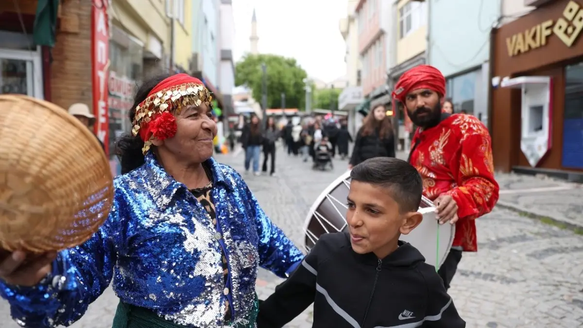 Kakava'nın daveti de ayrı şenlik