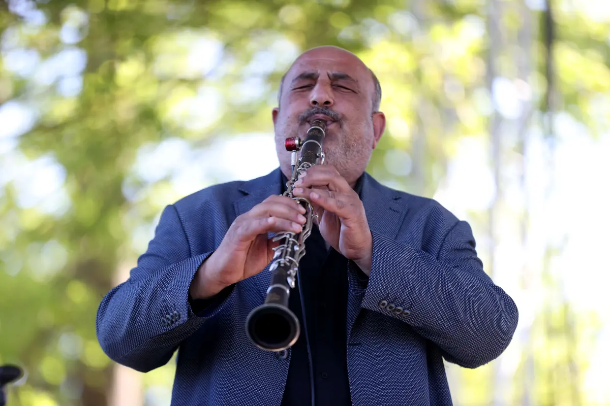 Klarnetiyle Türk müziğine caz ve blues dokunuşu katıyor