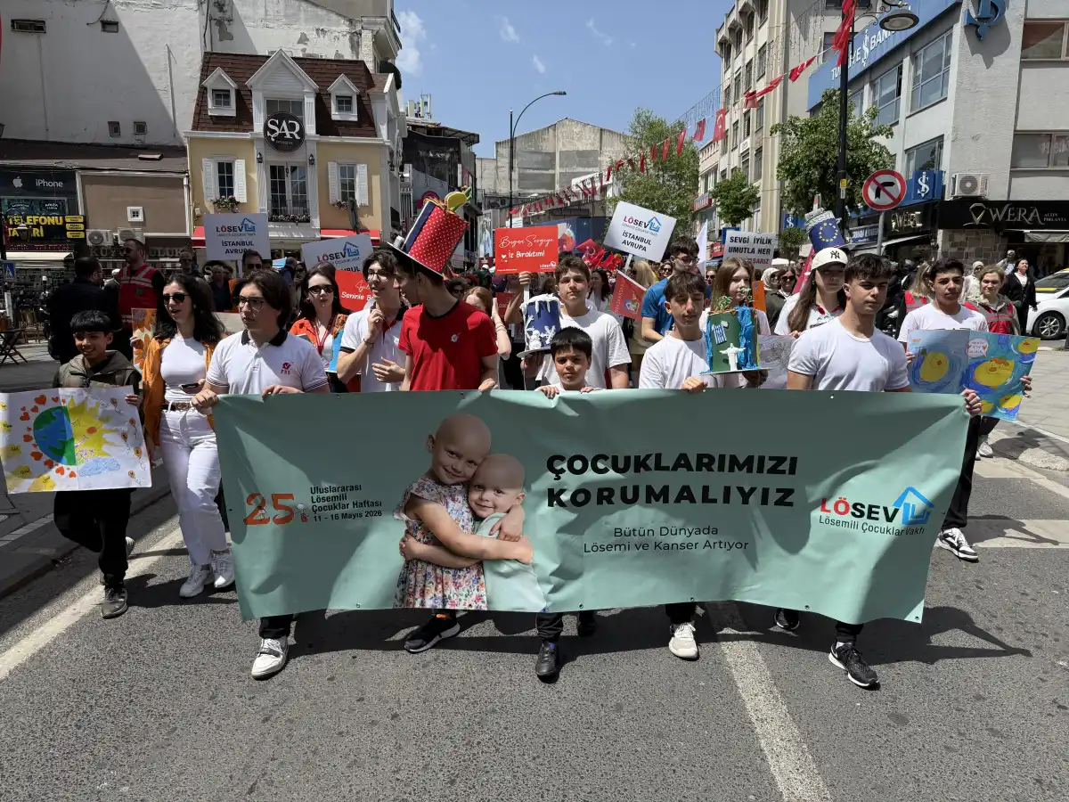 Lösemi çocuklar için Tekirdağ'da farkındalık yürüyüşü yapıldı