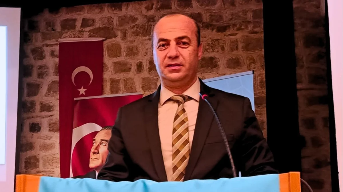 Öz'den 'Pontus Soykırımı' nitelemesine sert tepki