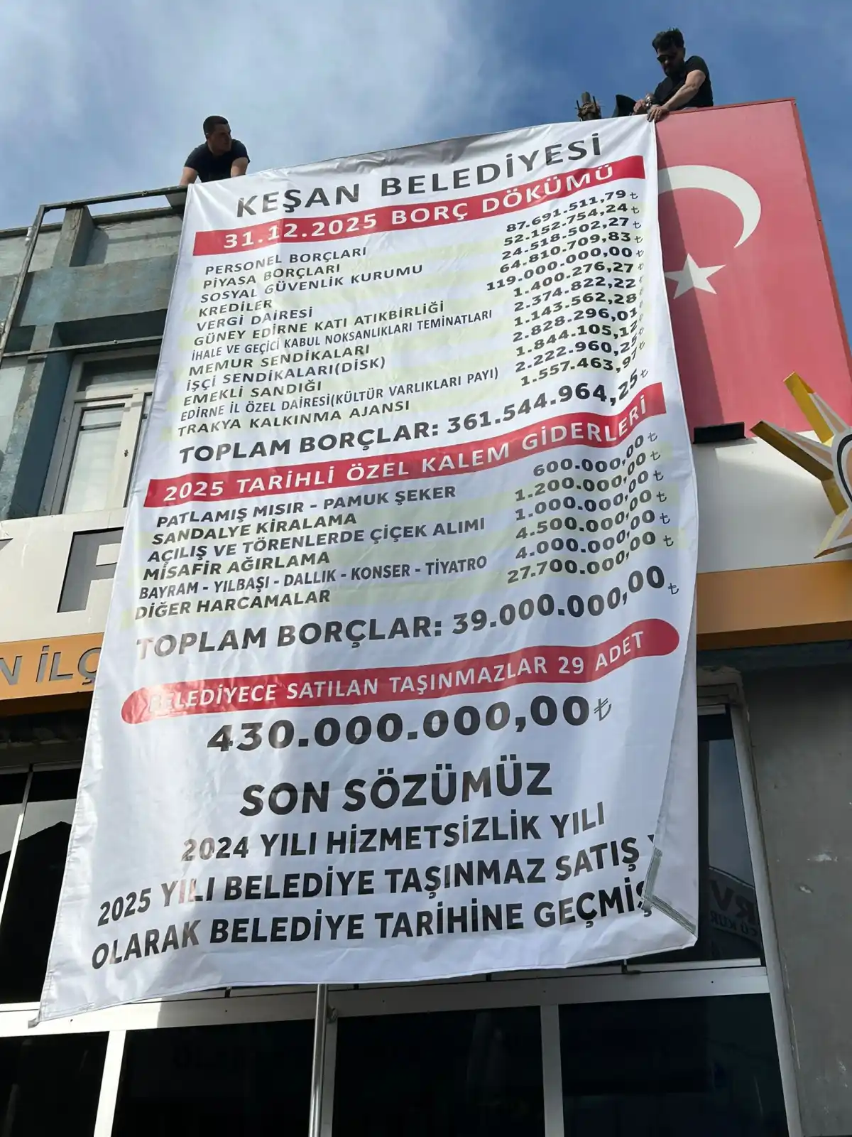 Pankartlı tepki