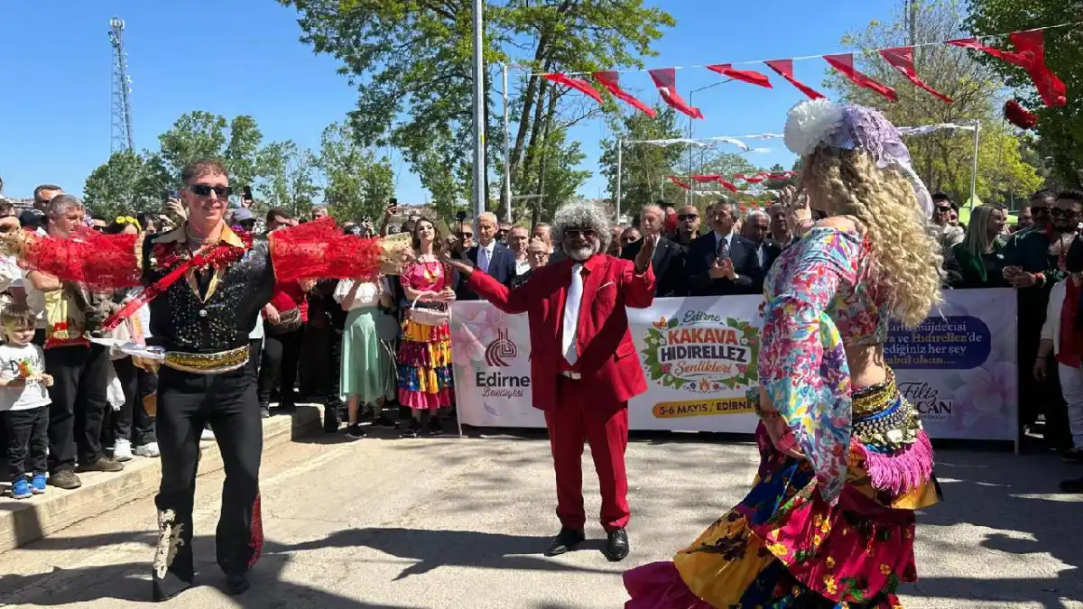 Sarayiçi'nde Kakava Şöleni Başladı