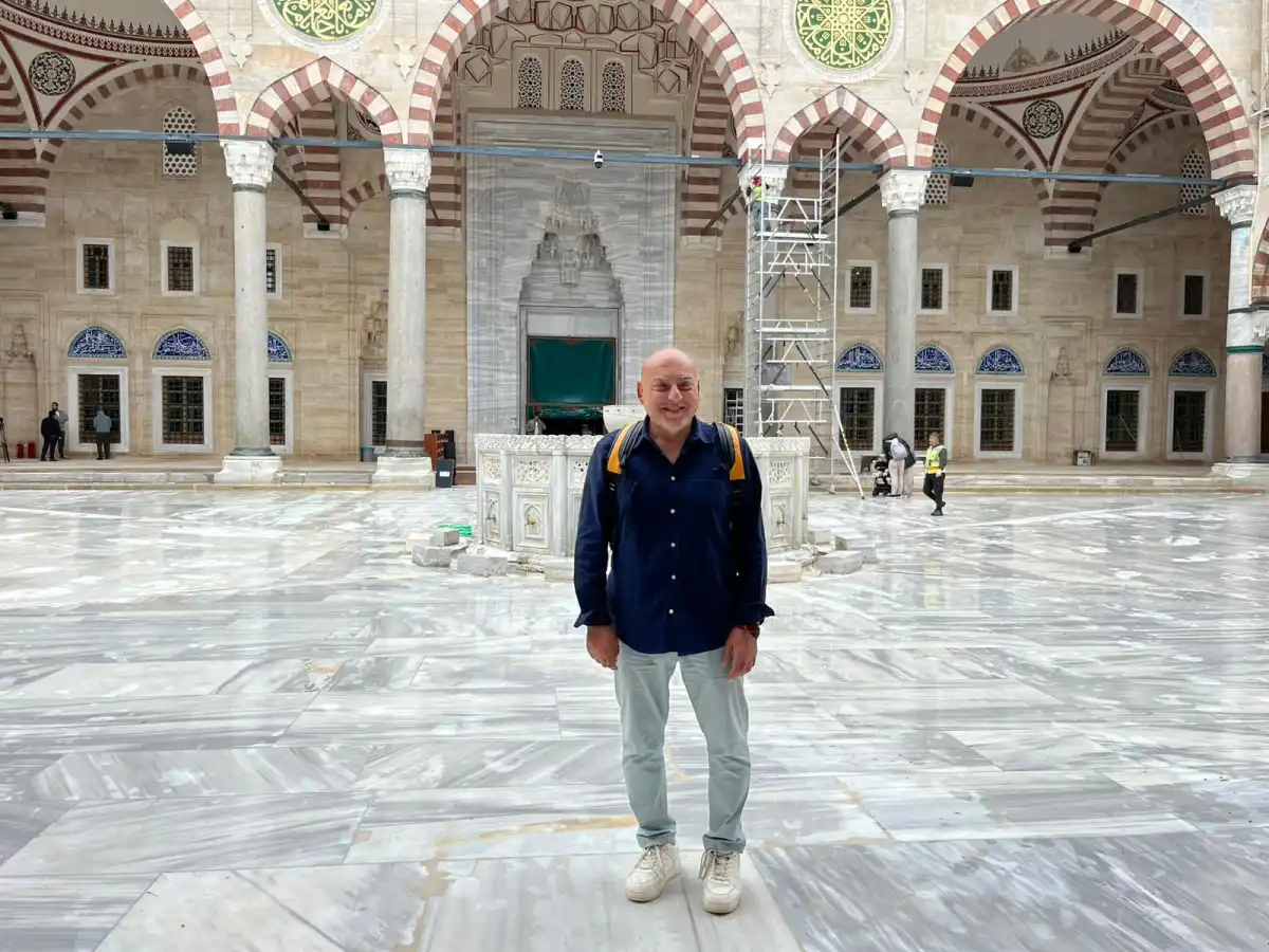Ünlü sanatçı Edirne'ye hayran kaldı