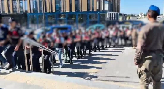Edirne Sınırında Göçmen Kaçakçılığına Darbe: 17 Tutuklama
