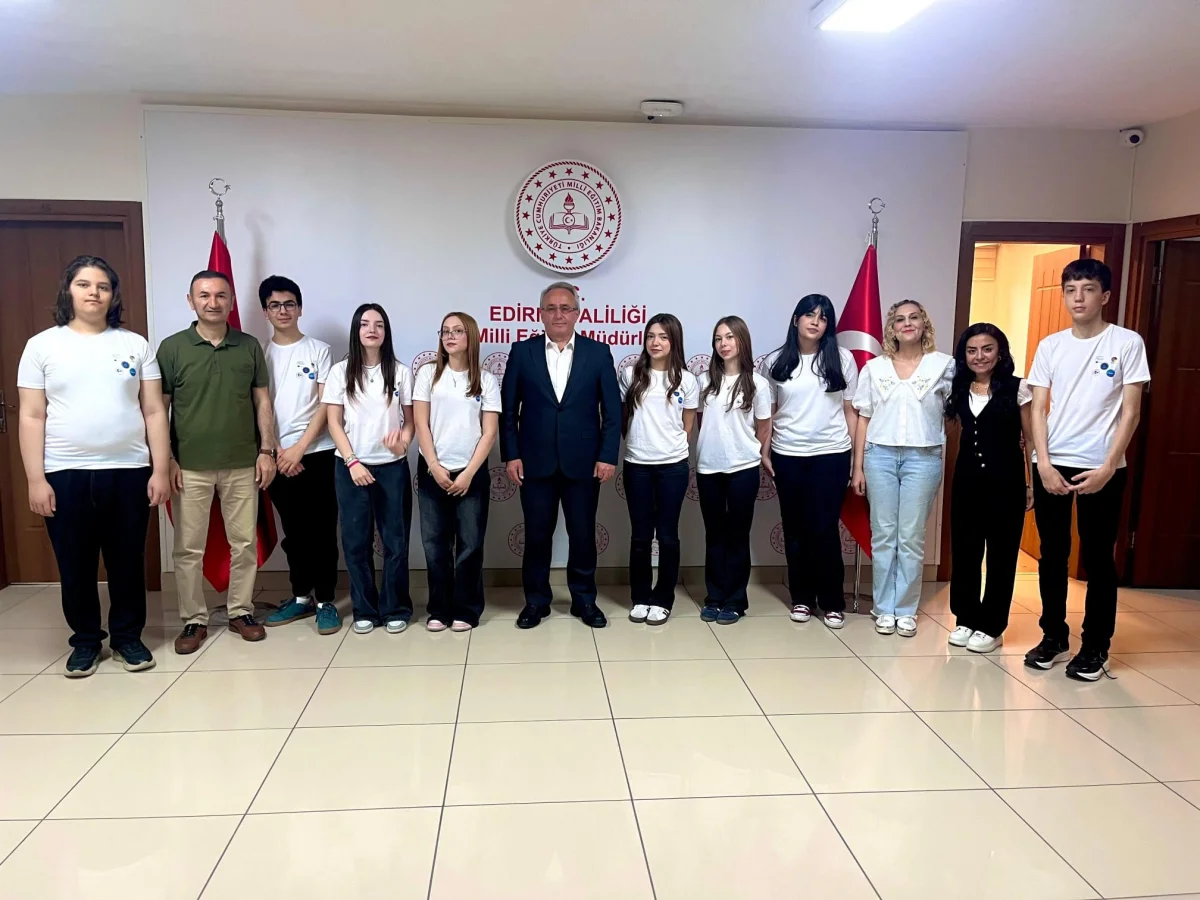 Edirne Süleyman Demirel Fen Lisesi öğrencileri projelerini tanıttı