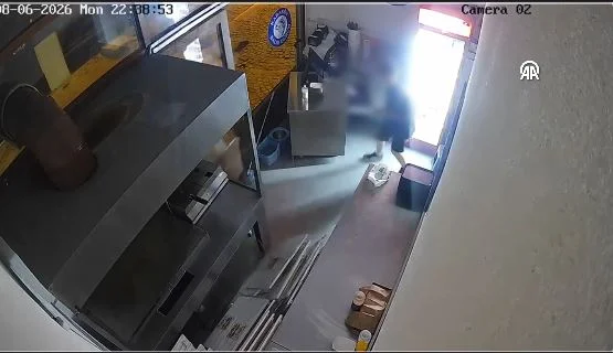 Edirne'de iş yerinden hırsızlık güvenlik kamerasınca görüntülendi