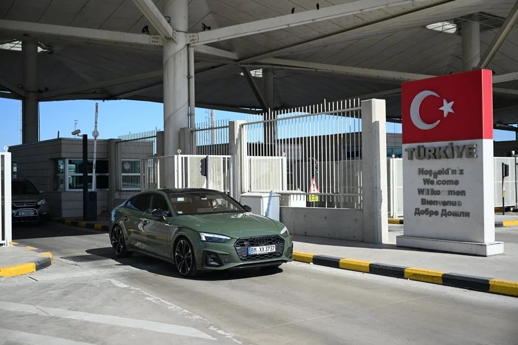 Emekli gurbetçiler memlekete koştu!