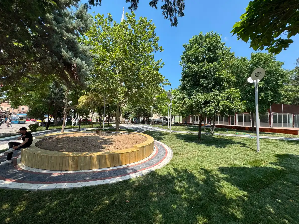 Edirne’nin Yeni Buluşma Noktası Anıt Park & Cafe’de Sona Yaklaşıldı