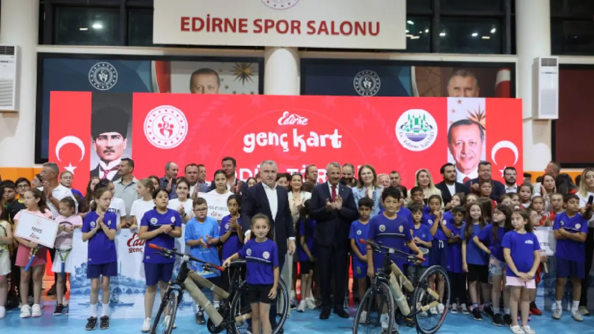 Genç Kart Ödülleri Dağıtıldı