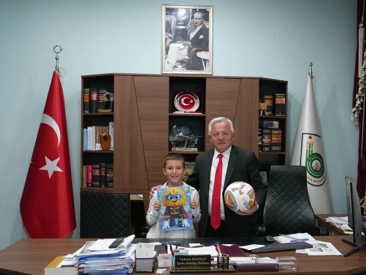 Kerman’dan Başarılı Öğrenciye Karne Ödülü