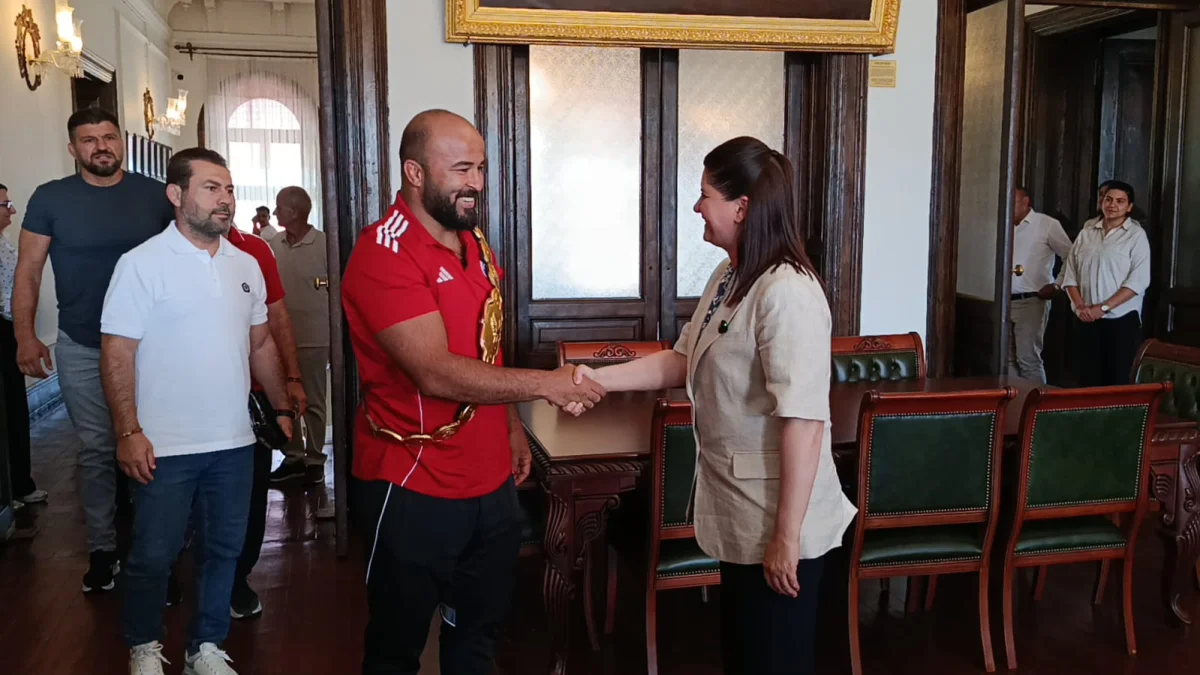 Son Şampiyon Orhan Okulu'dan Başkan Gencan'a ziyaret