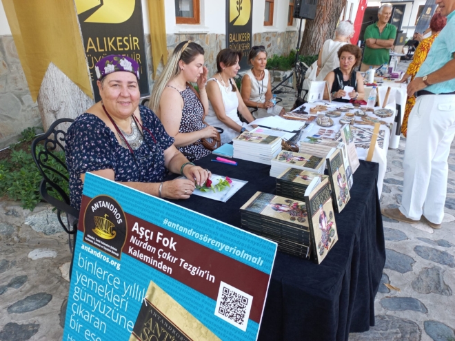 Antandros Antik Şehrinin Yemek Tarifleri Kitaplaştırıldı