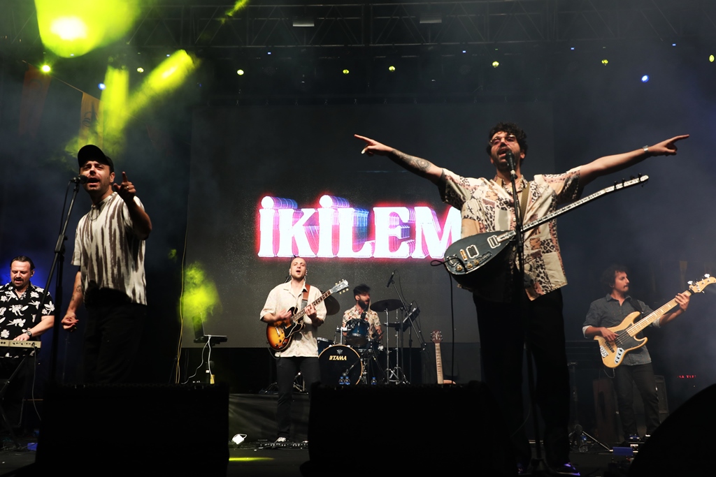 Şölenlerin Dördüncü Gününde İkilem Bayburt’u Salladı