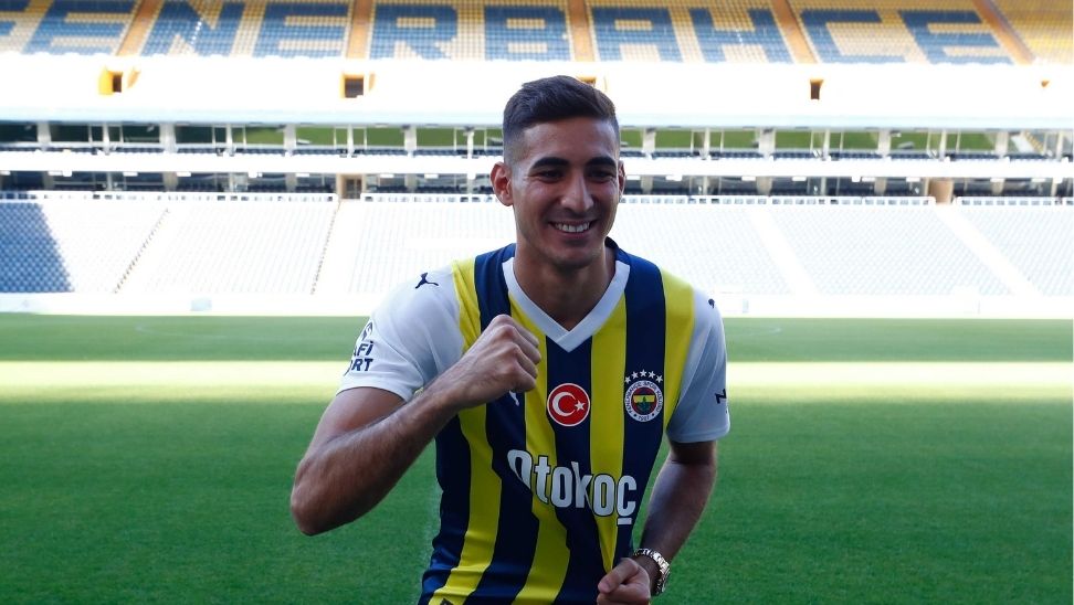 Mert Müldür Fenerbahçe'de