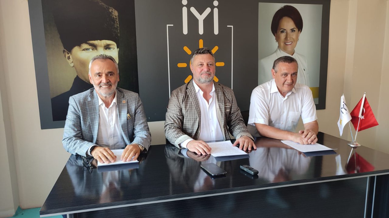 İYİ’lerden ekonomiye eleştiri