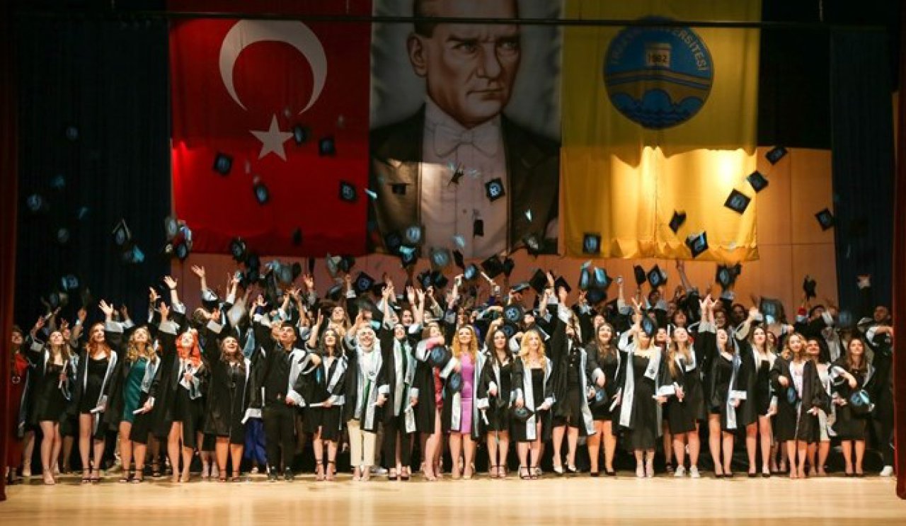 10 bin 804 öğrenci kep attı