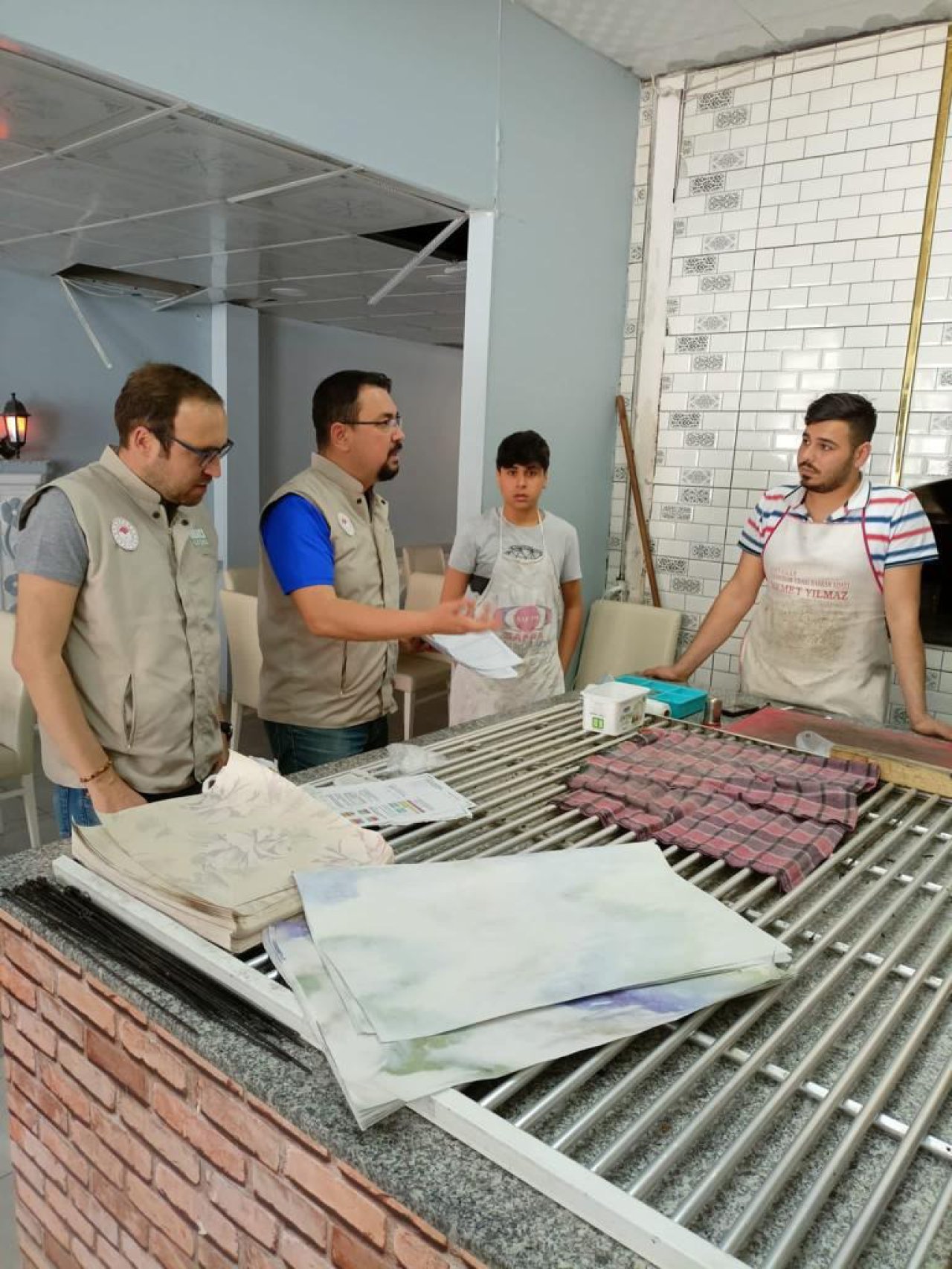 Gıda kontrolleri devam ediyor