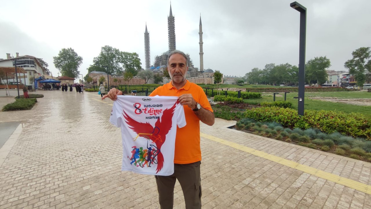 Yüzüncü yılda bin kişilik koşu