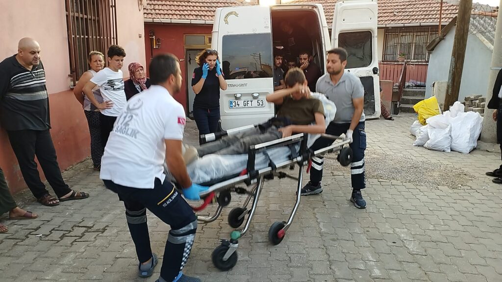 Kacak gocmen dolu arac kaza yapti 3 | Edirne Ahval Gazetesi