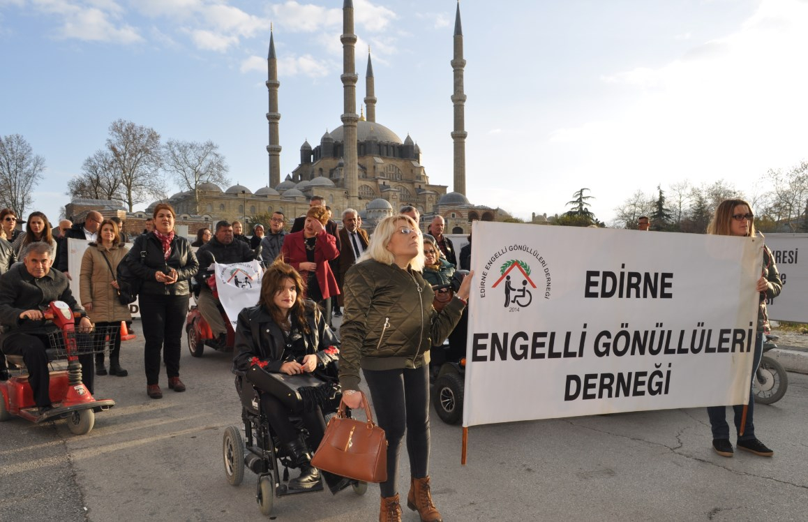  “Kaldırın önümüzdeki engelleri”