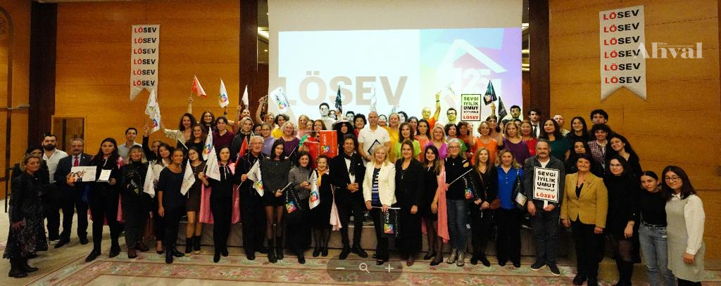 LÖSEV’den Dünya Gönüllüler Günü kutlaması