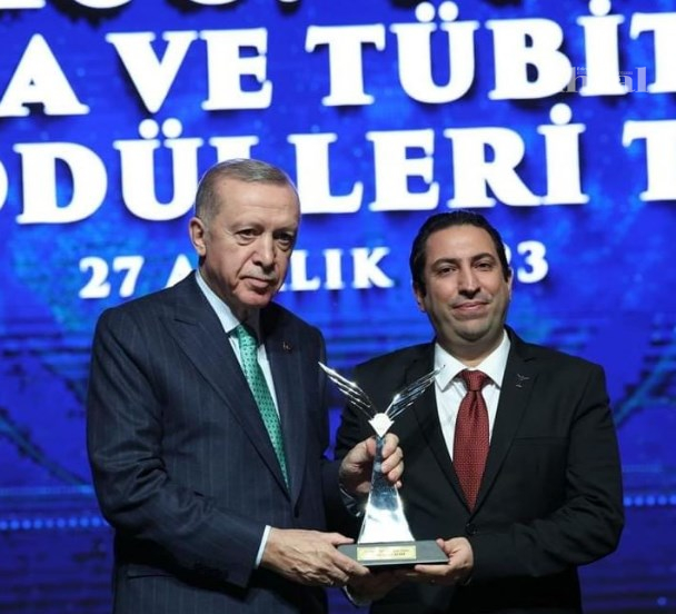 Prof. Dr. Altay’a büyük ödül