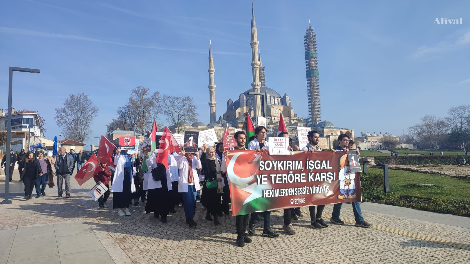 İsrail ve teröre karşı “Sessiz Yürüyüş”