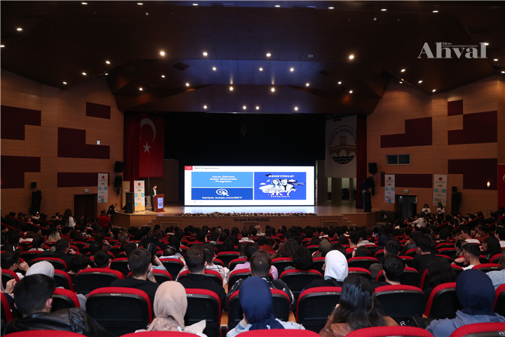 Öğrencilerden Savunma Sanayi Paneli’ne yoğun ilgi