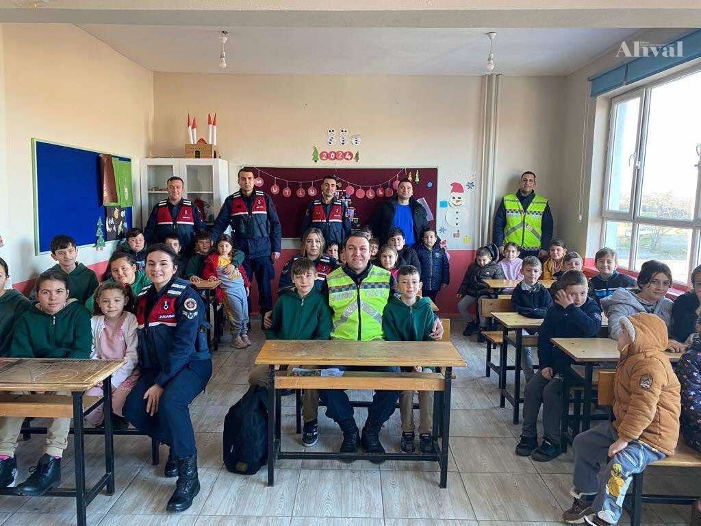 Jandarmadan İpsala’da öğrencilere söyleşi