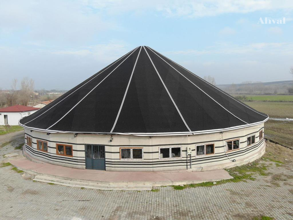 Kıl çadırdan düğün salonu onarıldı