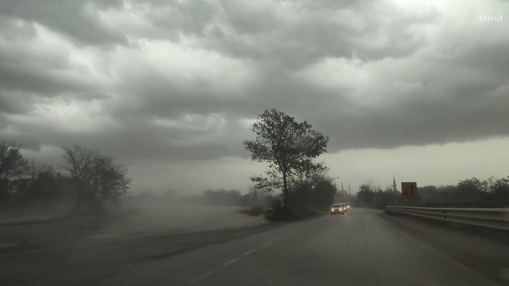 Önce fırtına sonra kar